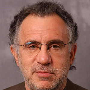 Head shot photo of Victor Raskin